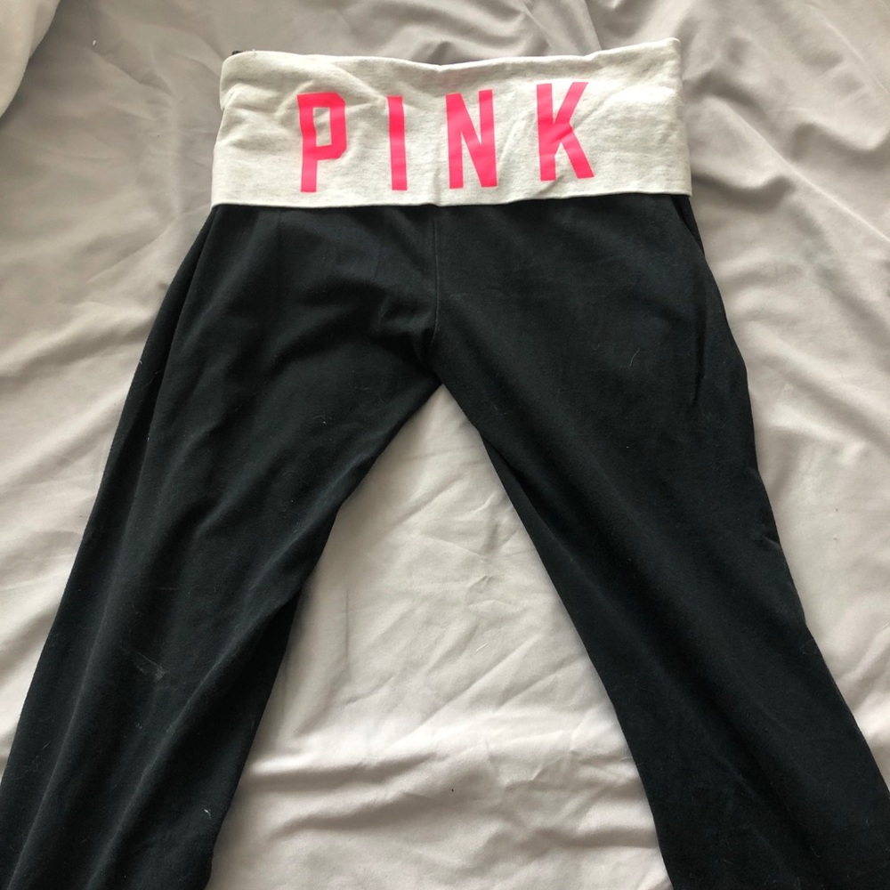 Victoria’s Secret pink yoga pants